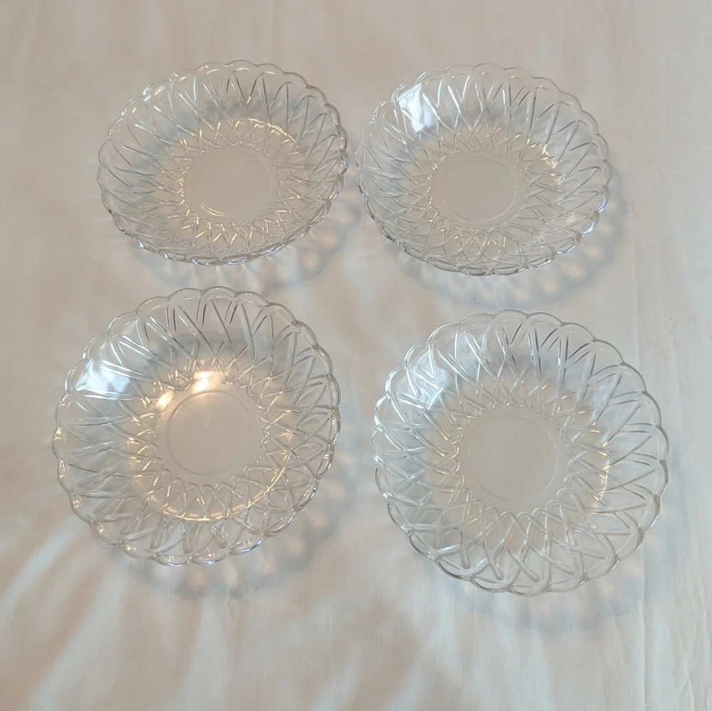 Four Vintage 50s 60s Indiana Glass Clear Pretzel #622 Coupe Soup Bowls